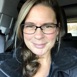 Meet your Posher, Julia